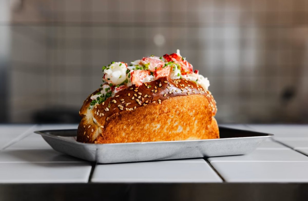 Maine Lobster Roll